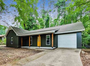 8633 Collins Dr, Jonesboro, GA 30236