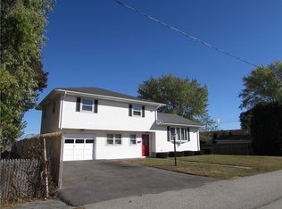 24 Alcazar Ave, Johnston, RI 02919