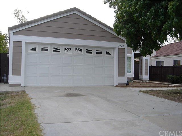 1st image of 39619 Sunrose Dr