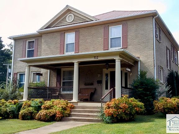 2nd image of 712 Starling Ave