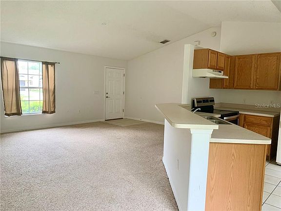 4th image of 551 Kangley Ave
