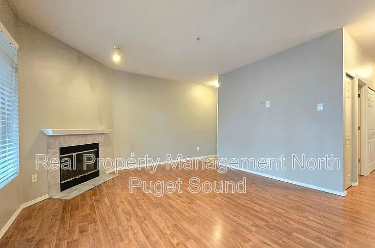 18930 Bothell Everett Hwy #V101 — Photo 4