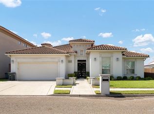 2424 E 20th St, Mission, TX 78572