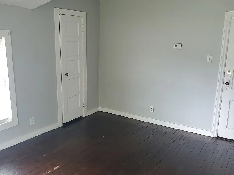 318 Lincolnway E #24 — Photo 5