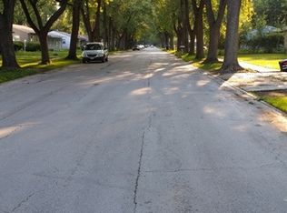 3300 Roesner Dr, Markham, IL 60428