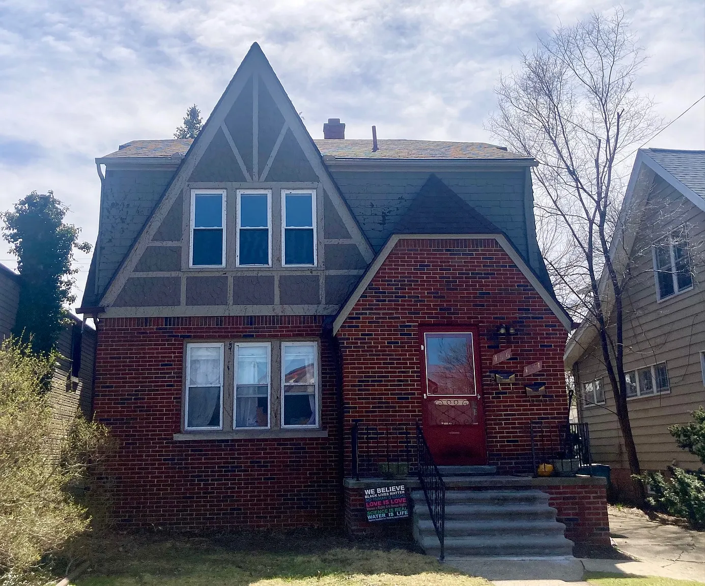 454 Silman St photo 1