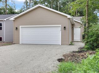 23752 126th Pl, Trevor, WI 53179