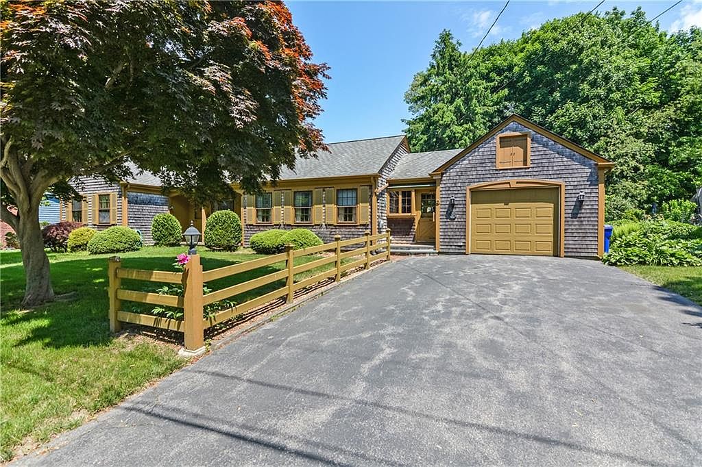 21 Barden Ln, Warren, RI 02885 Zillow