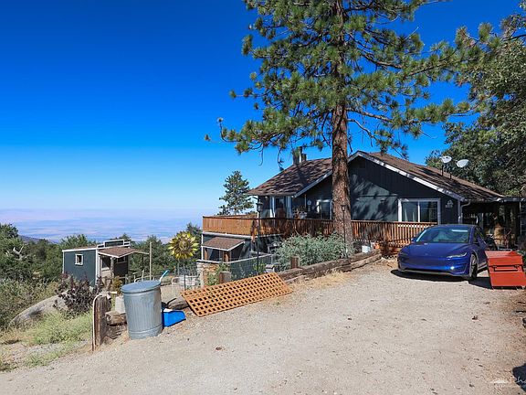 3rd image of 29380 Surrey Way