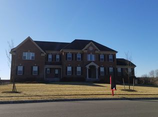 9 Manchester Ct, Columbus, NJ 08022