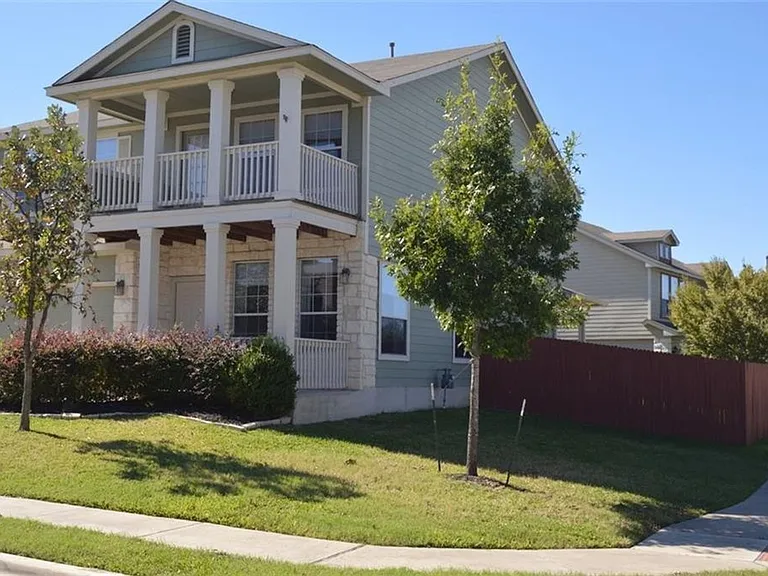 8312 Minnesota Ln — Photo 2