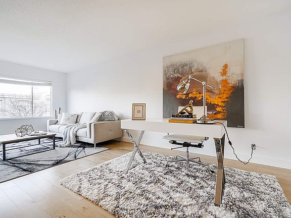 4th image of 2412 Alder St #101