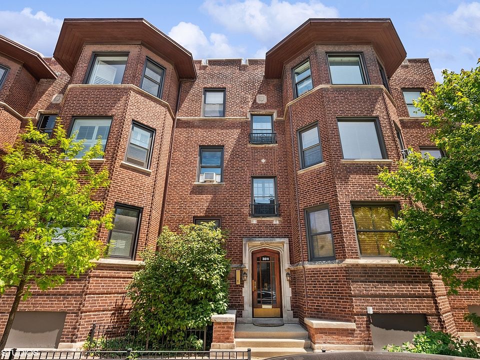 1st image of 3511 N Pine Grove Ave #2