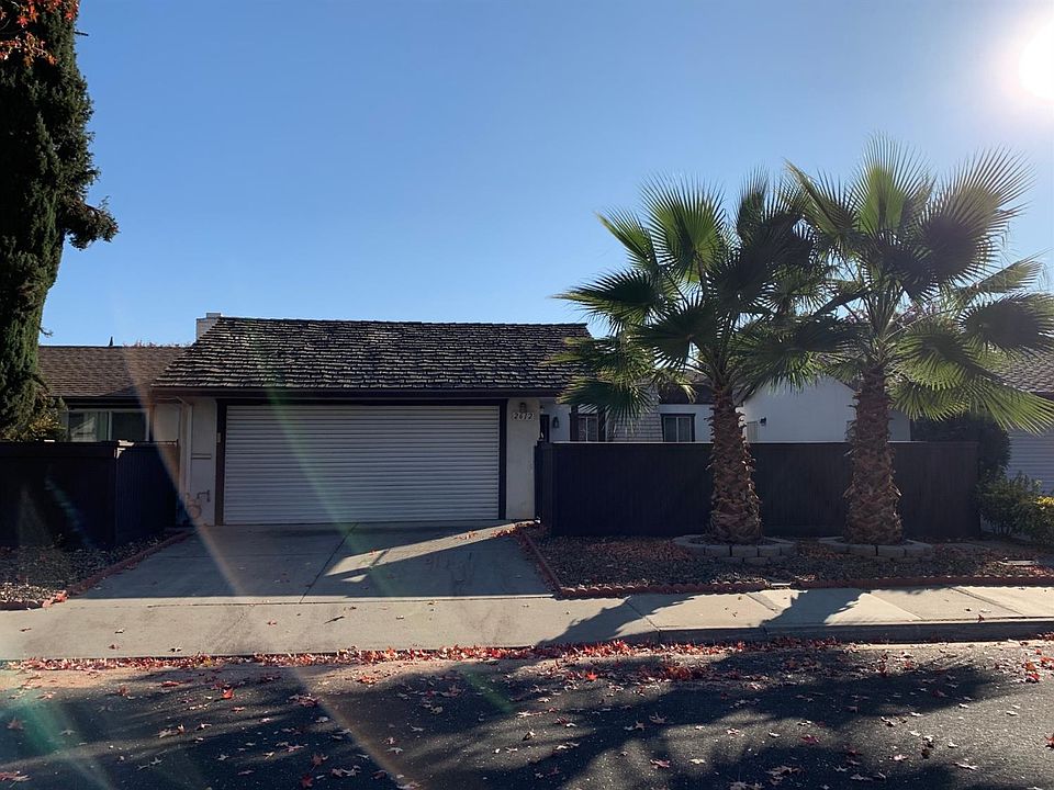 1st image of 2612 El Charro Dr