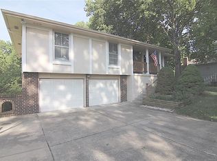 205 N Woodson Dr, Raymore, MO 64083