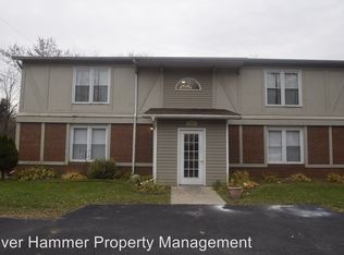 701 Carla Dr APT D, Chesterton, IN 46304