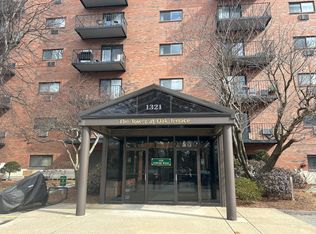 208-1321 Worcester Rd UNIT 208, Framingham, MA 01701