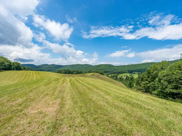 J Bunton Rd, Mountain City, TN 37683