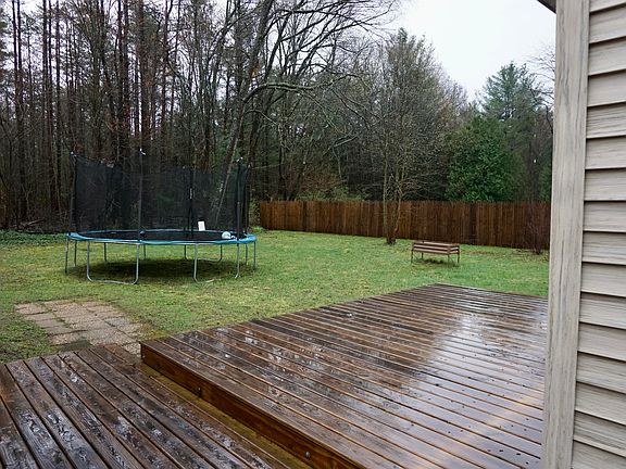5th image of 2096 Horton Rd