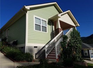 15 Teems Ln, Asheville, NC 28805