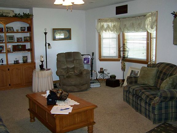 2nd image of 17176 N County Road 3370