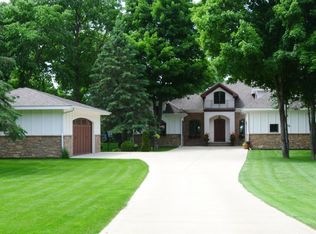 5180 Interlachen Dr NE, Alexandria, MN 56308