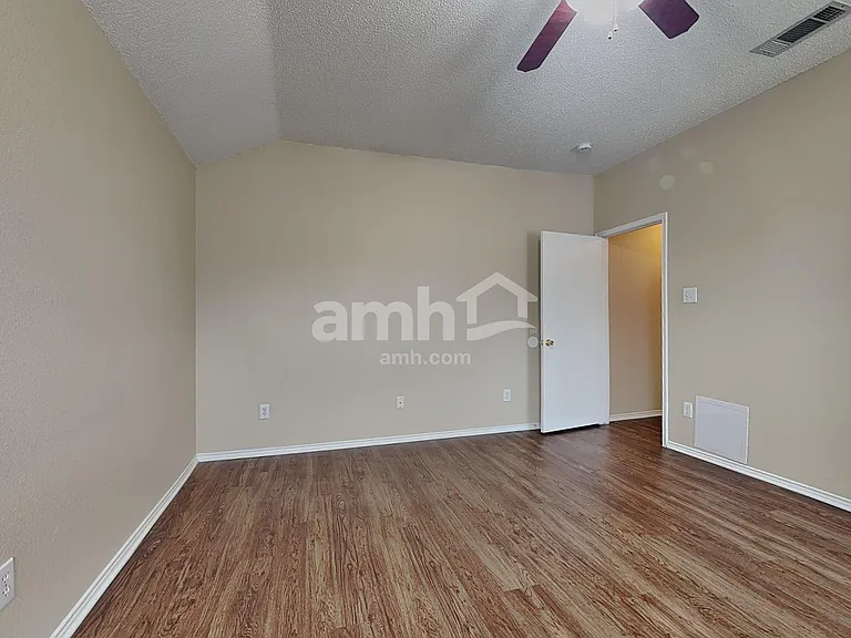 7908 Rattlers Ct — Photo 9