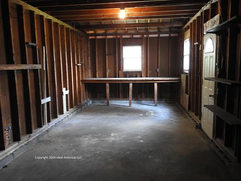 18 Pine St — Photo 14
