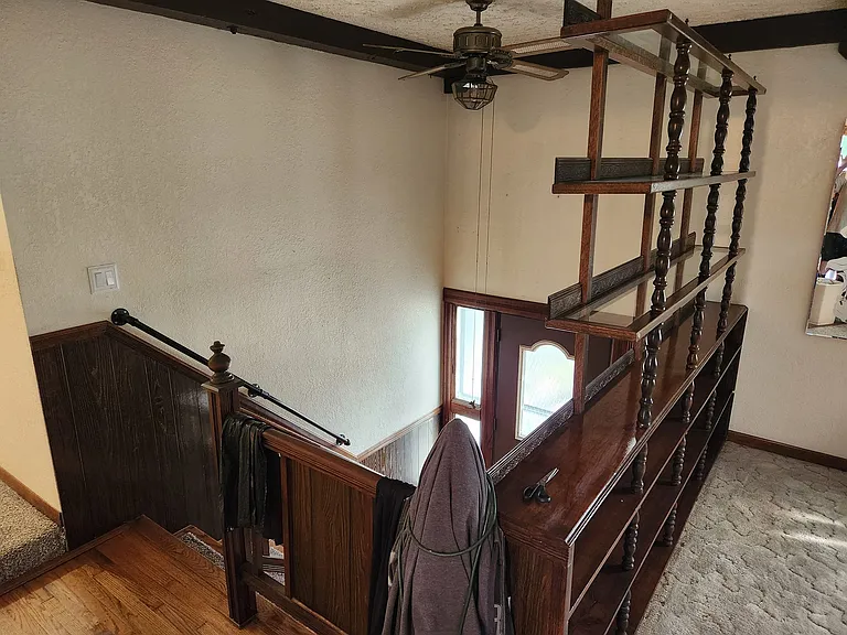 staircase to upper
