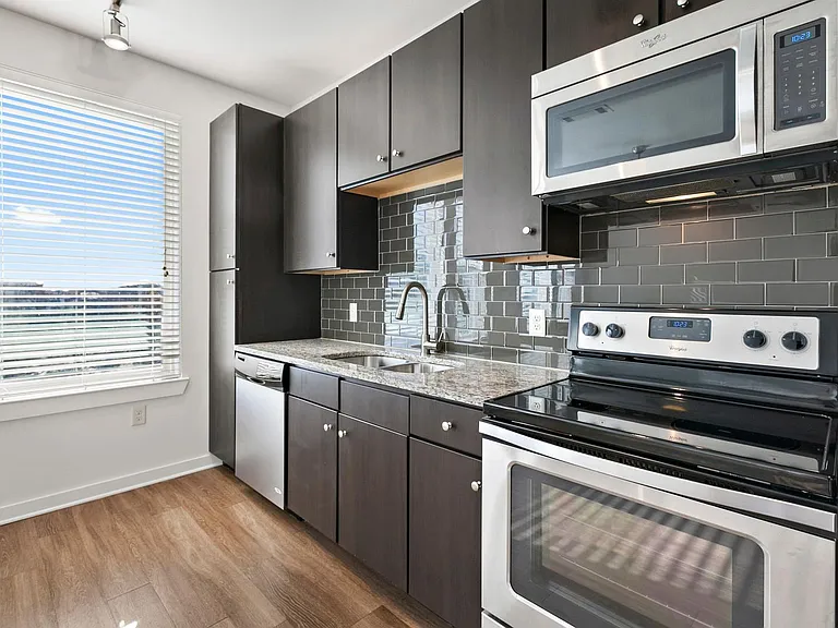 1900 Barton Springs Rd #5002 — Photo 10