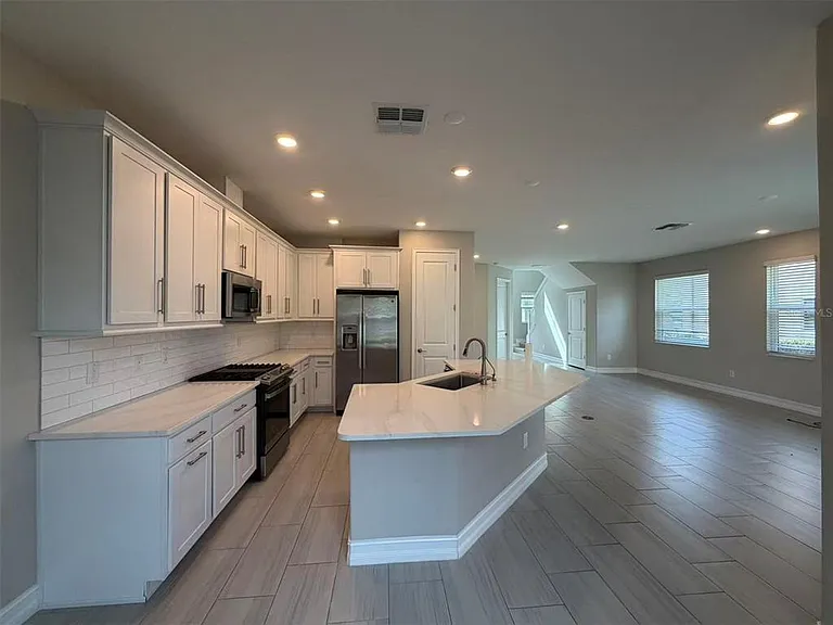 4565 Ancona Way — Photo 3