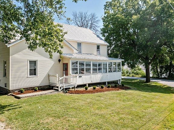 2nd image of 321 East Alburgh Road