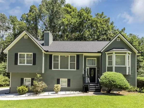 1118 Plantation Dr SE, Conyers, GA 30094
