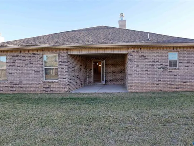 226 Abercorn Dr — Photo 12