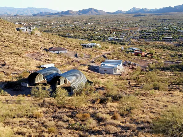 44000 N 10th Street #-, New River, AZ 85087