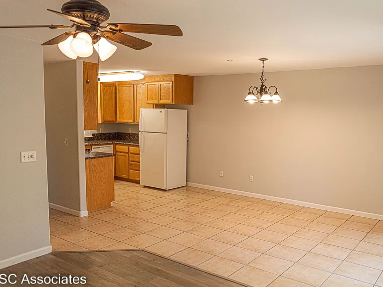 1363 E Lindo Ave #5 — Photo 5