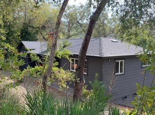 2857 Rio Lindo Ave, Healdsburg, CA 95448