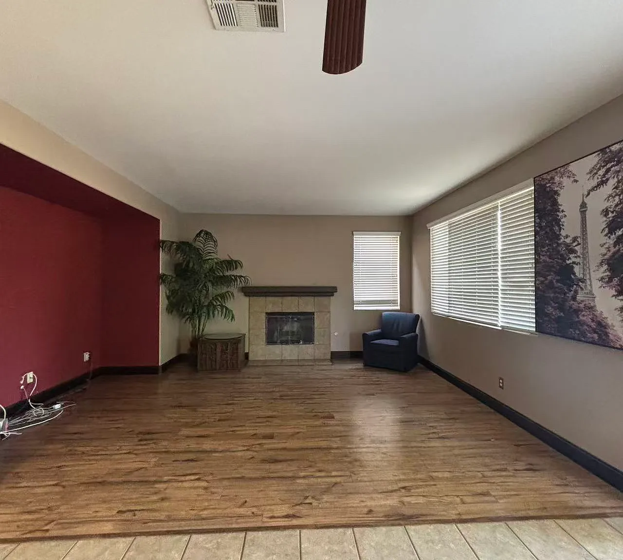 4 bed, 2.5 bath, 2255 sqft, $3,200 — Photo 2