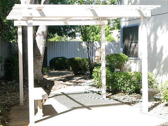 4th image of 9307 Ivydale Cir