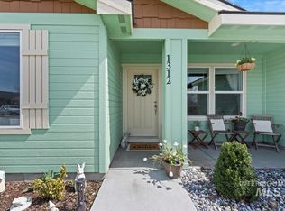 1312 N 14th E, Mountain Home, ID 83647