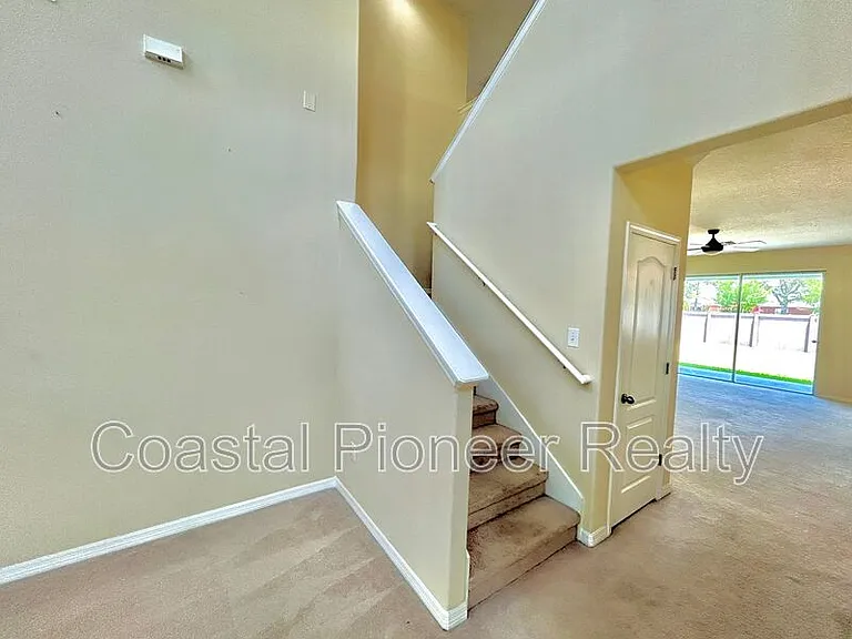 2123 Roanoke Springs Dr — Photo 20