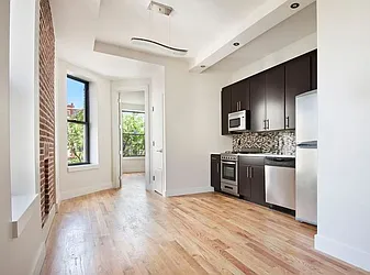 Rented by Uptown Flats LLC