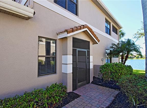 3rd image of 10502 Smokehouse Bay Dr APT 102