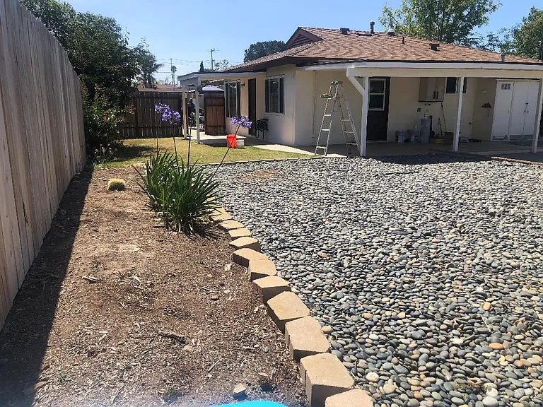 4555 Clairemont Dr — Photo 18