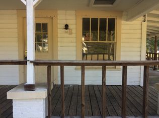 1042 N 4th Ave APT B, Laurel, MS 39440