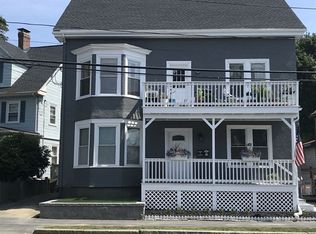49 Paradise Rd #1, Swampscott, MA 01907