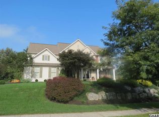 75 Hawthorne Dr, Hershey, PA 17033