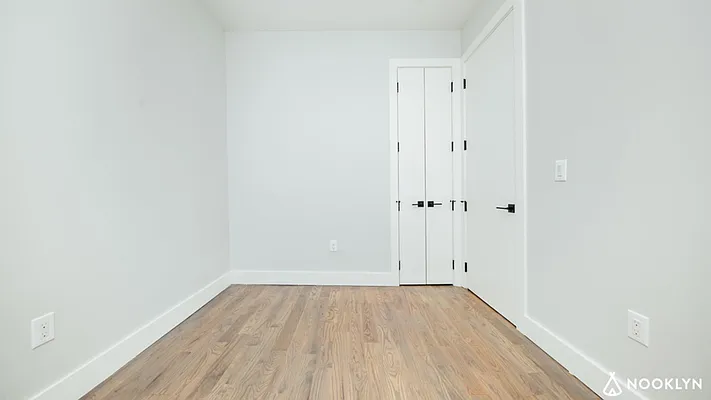 Rented by Nooklyn NYC LLC | media 19