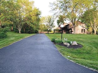 6734 Cloister Cliffs Dr, Middletown, OH 45042