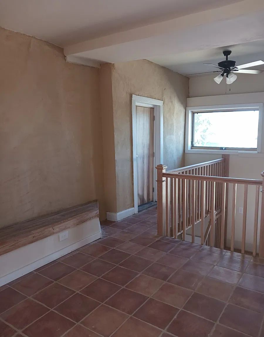 3 bed, 2.5 bath, 2900 sqft, $1,400 — Photo 3